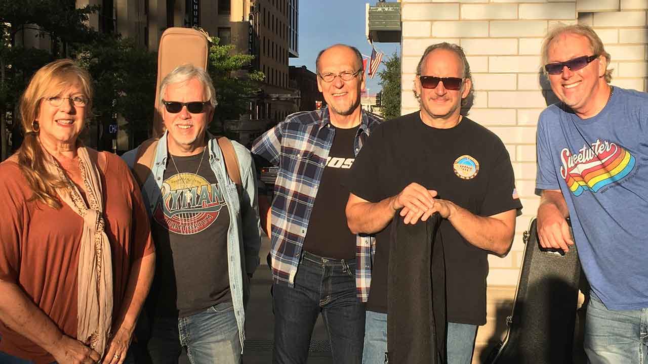 Ludlow Creek - Finding Our Way Back [Single]