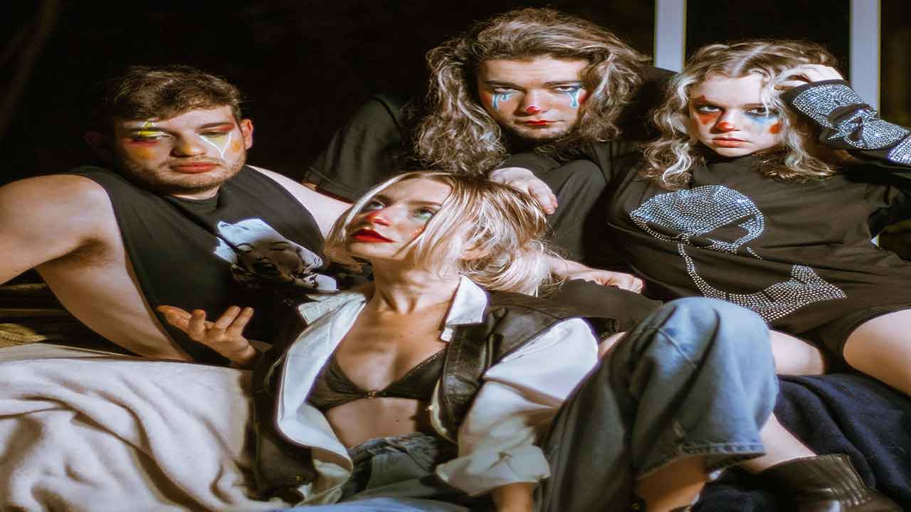 Bruvvy - Sorry for These Feelings [Single]