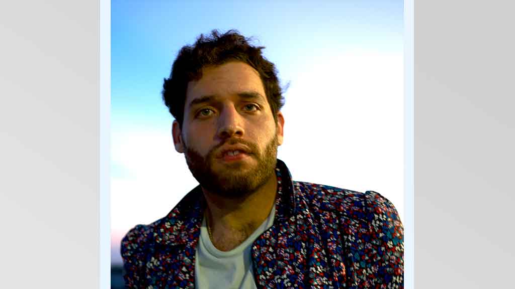 Stereo Roux - late nite (in stereo sound)