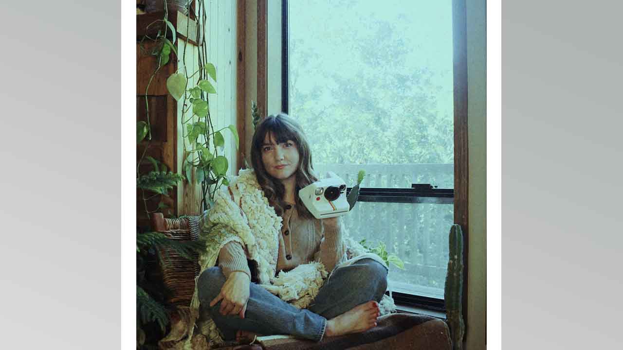 Joy Autumn - Cozy Love