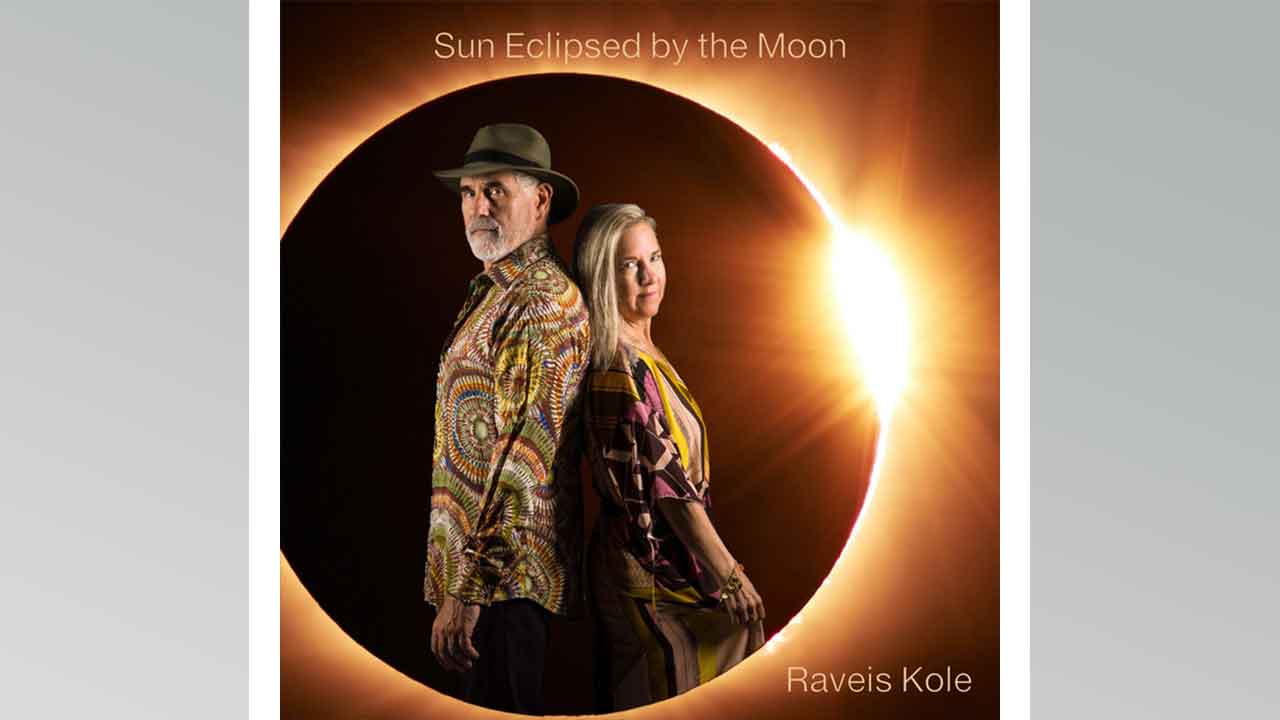 Raveis Kole presenta Sun Eclipsed by the Moon su nuevo sencillo