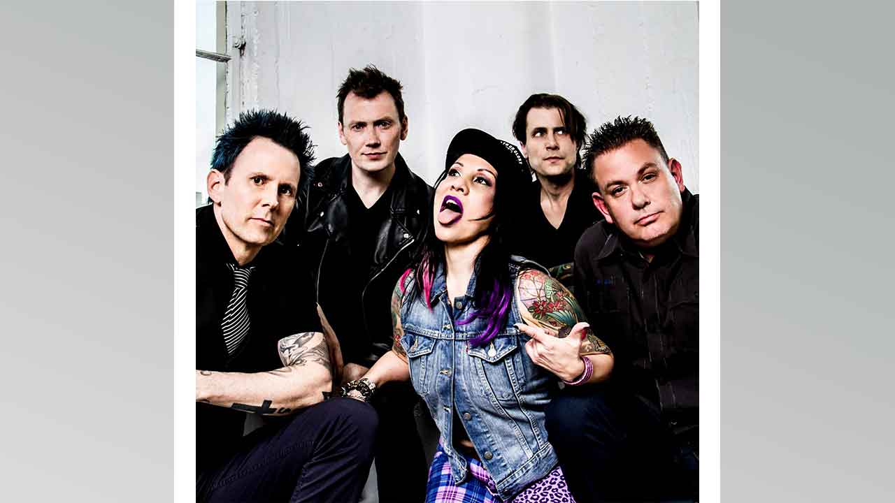 Descubrí como suena Extraordinary la nueva apuesta musical de ROCKET