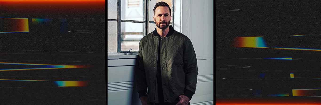 'Blue to Purple': lo nuevo de Chris Waters