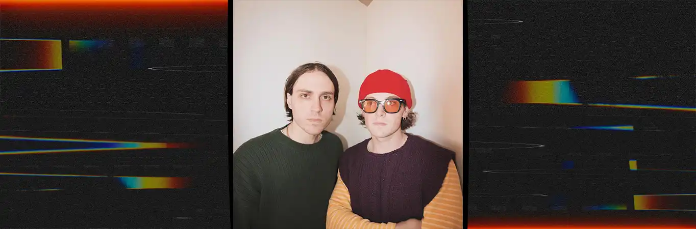 joan presentó superglue