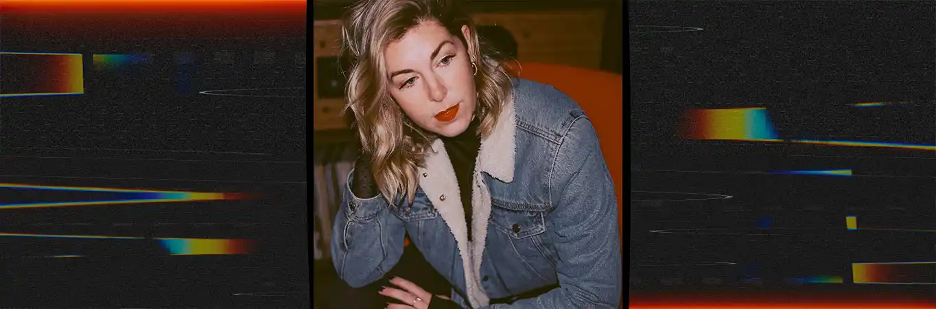 Emily Chambers - Two Faces [Single]