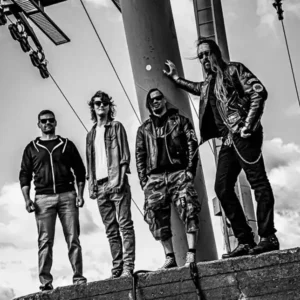 Revengine - Slave [Single]