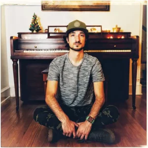 Mariano Mallia - We Are Not The Only Ones [Single]