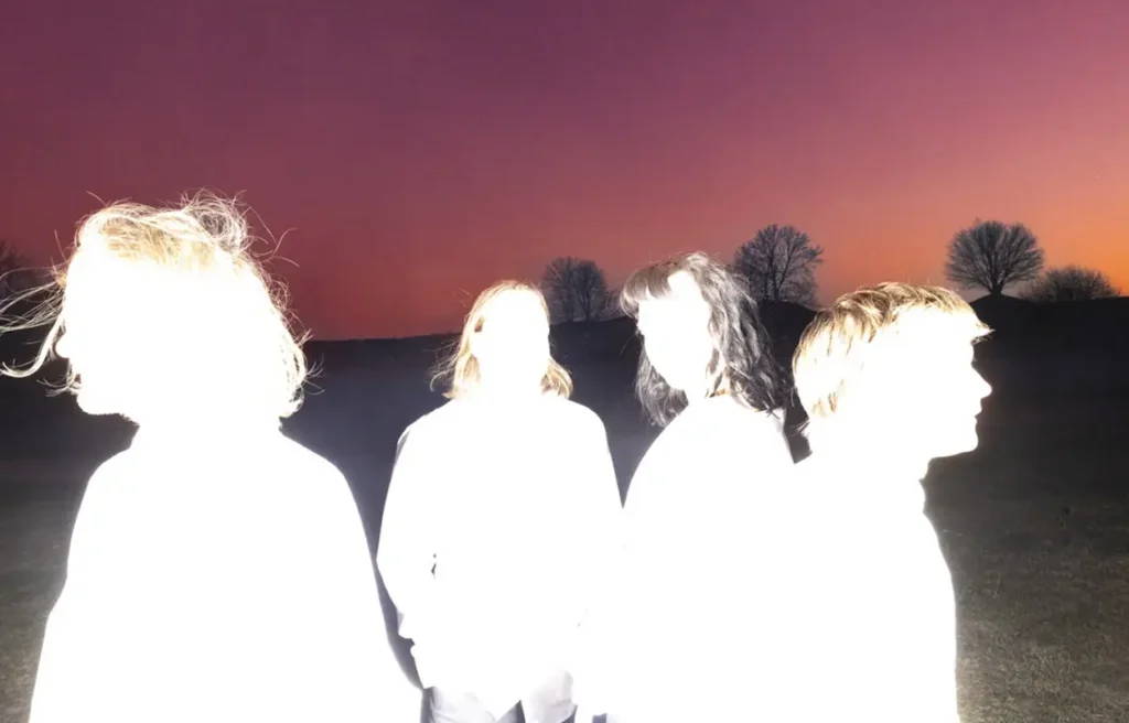 Thelma's Dream - Rooms [Single]