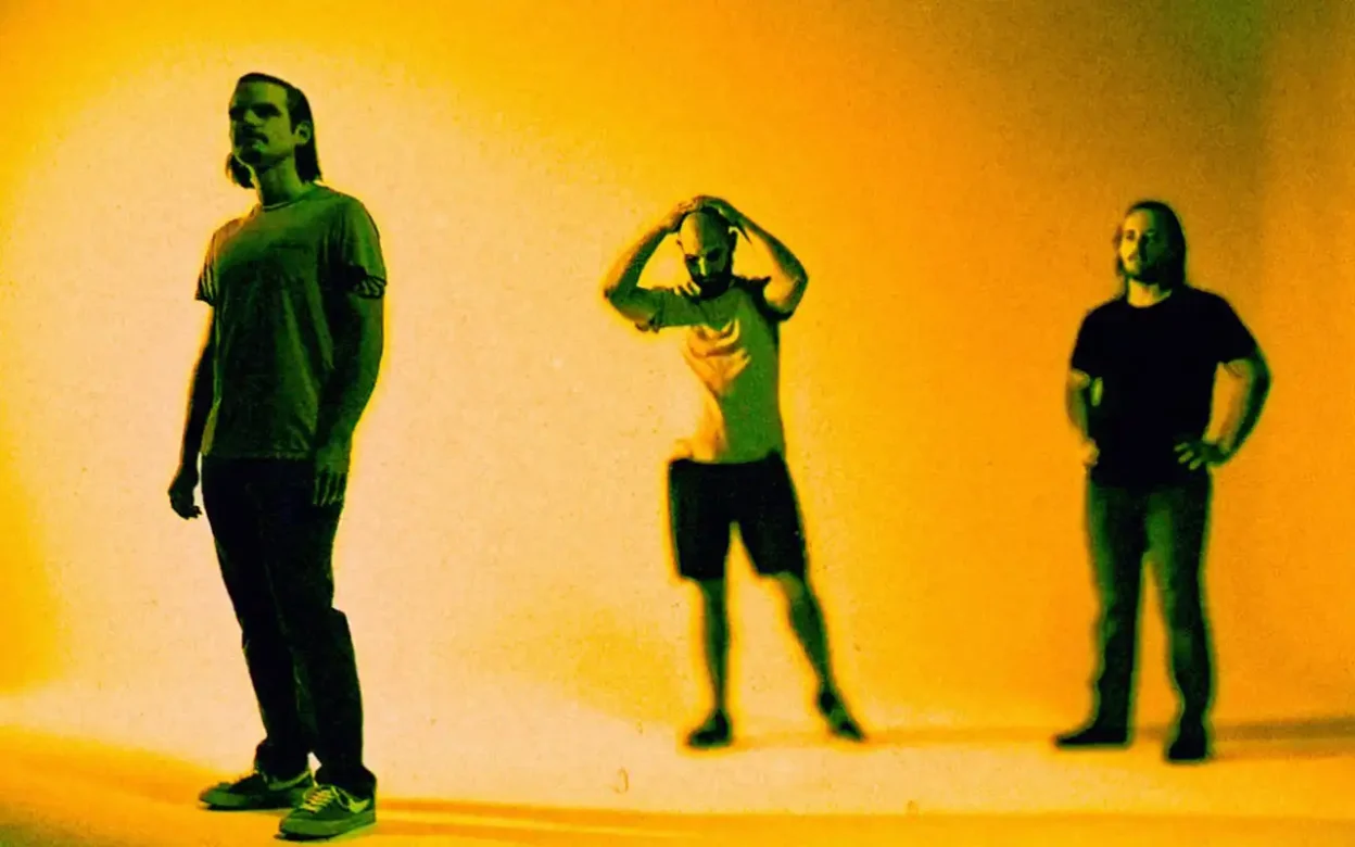 Noiseheads - Something About You [Video]