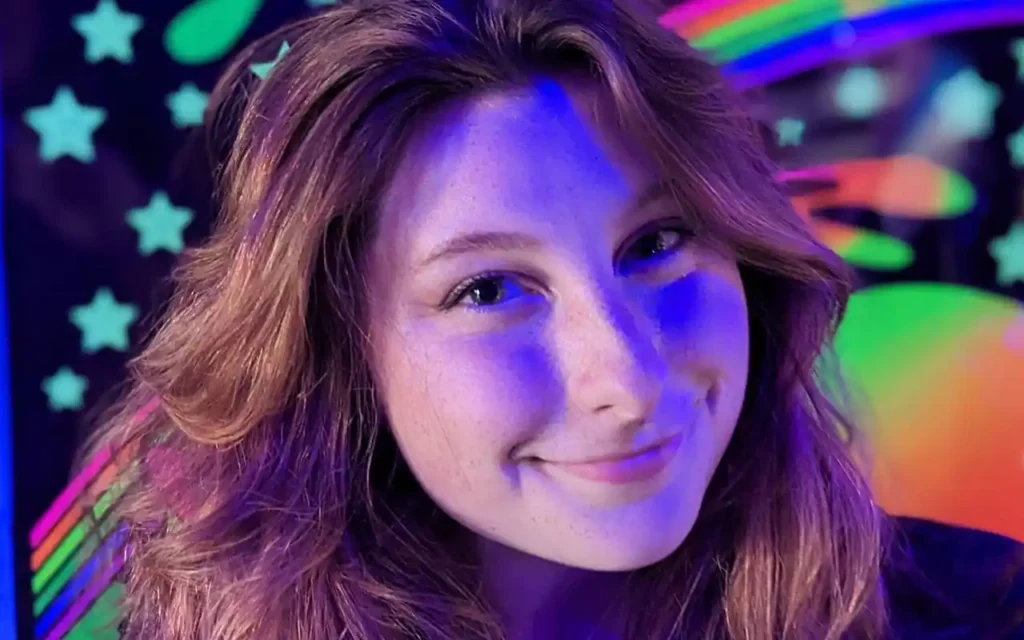 Alyssa Caroline - Lovesick [Single]