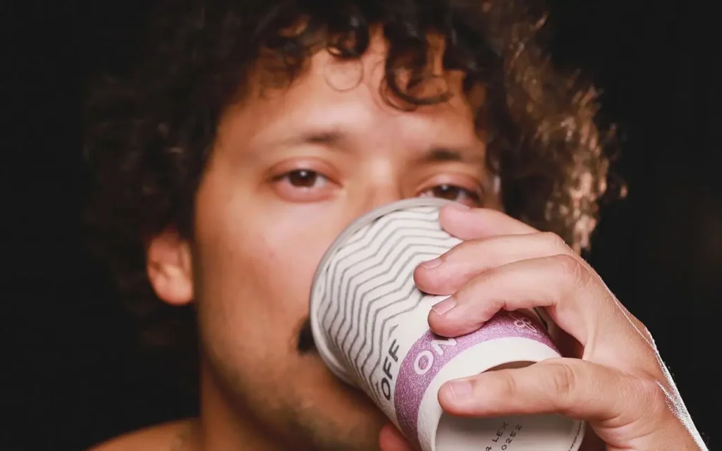 Jake Knox and Alexi Blue - Your Love [Video]