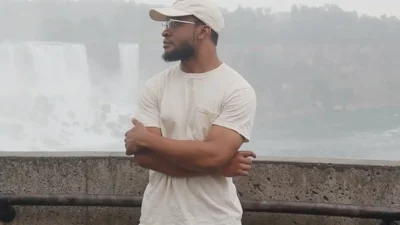 Jsmiling - The Sun's Coming Out [Single]