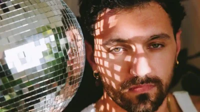 Lew Apollo - Let The Light In [Video]