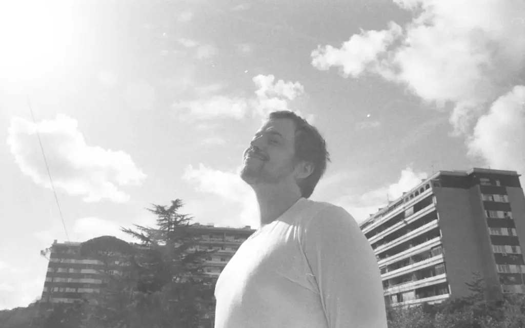 Moon Blue - One Day at a Time [Single]