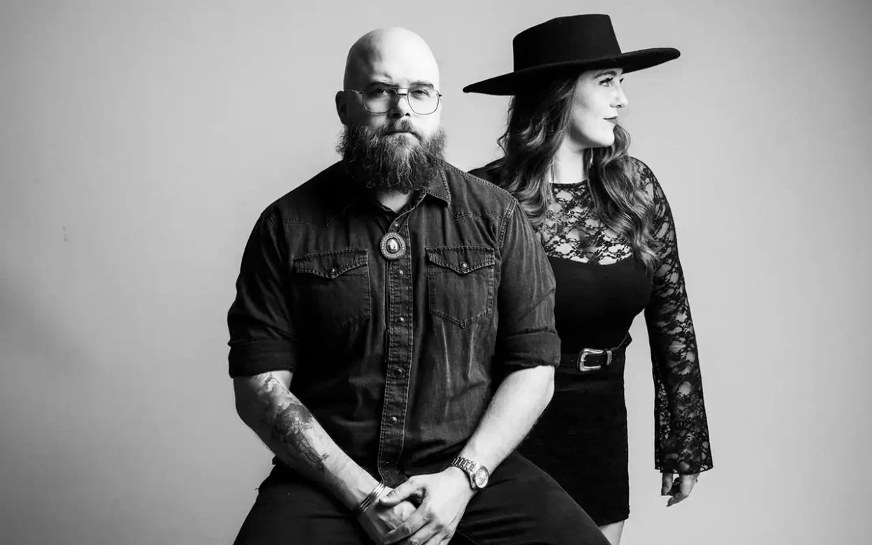 Thistle & Oak - Seventeen [Single]