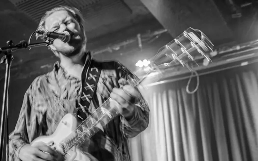 Alexander Wolfe - Talk [Single]