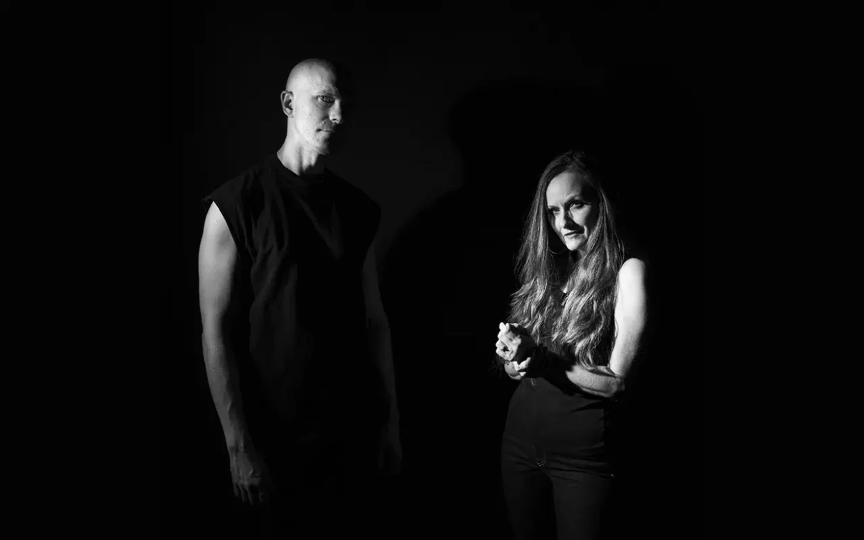 Friendship Commanders - X [Video]