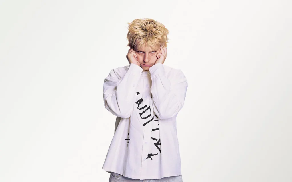 Junipo - E.T. [Single]