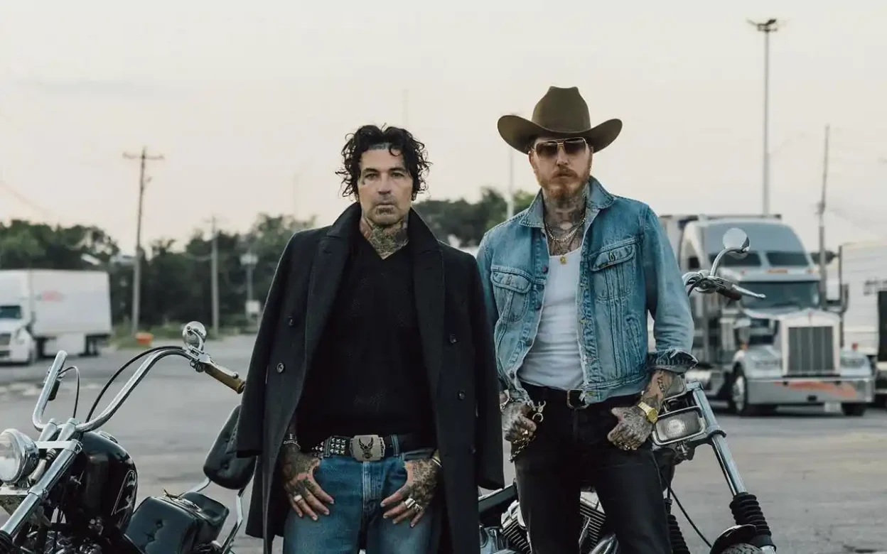 Bones Owens ft. Yelawolf - Best Western [Single]
