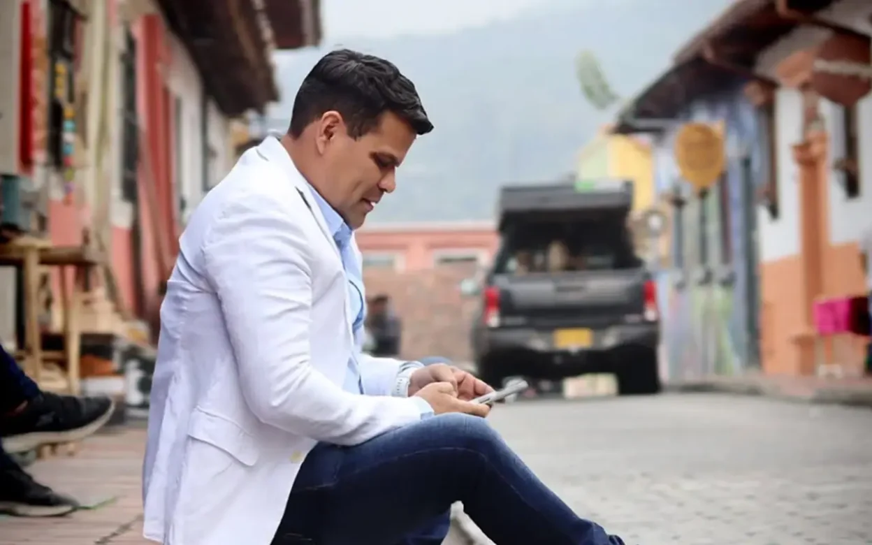 Carlos Iriarte - Siento Morir [Single]