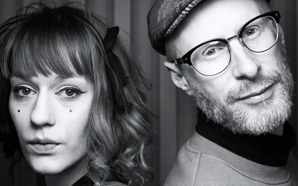 Horseshoes and &Tilly - Apparition [Single]