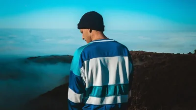 Jordan Parker - Dancing To The Moon [Video]