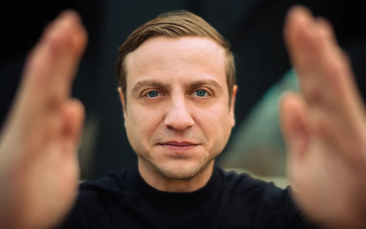 Mischa Blanos - Love In Motion [Video]