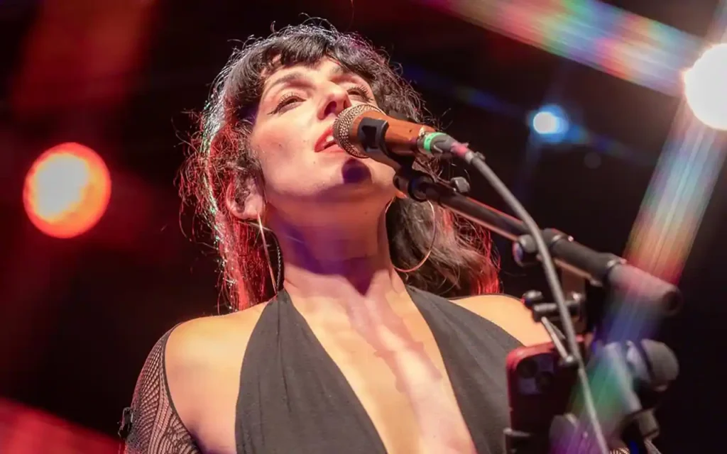 Shira Elias - Bawdy Talk [Single]