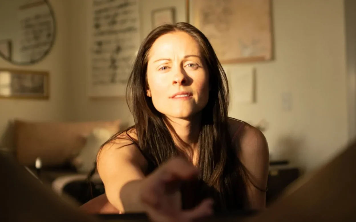 Tiffany Thompson - Bodies of Water [Single]