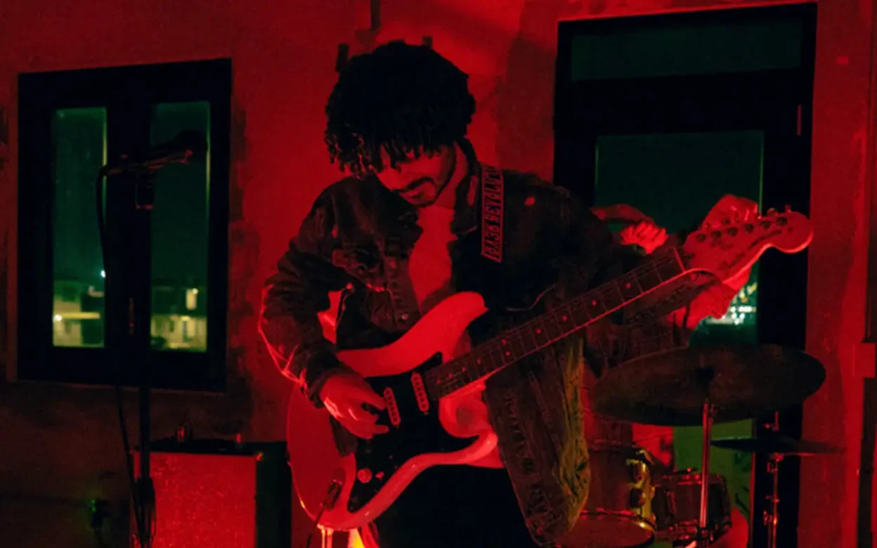 faded cassettes - it happens [Single]