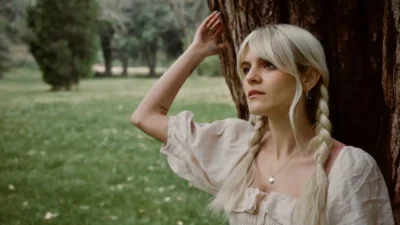 girl on a hill - tender little scumbag [Single]