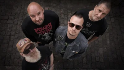 Social Decline - Catch the Ball [Single]