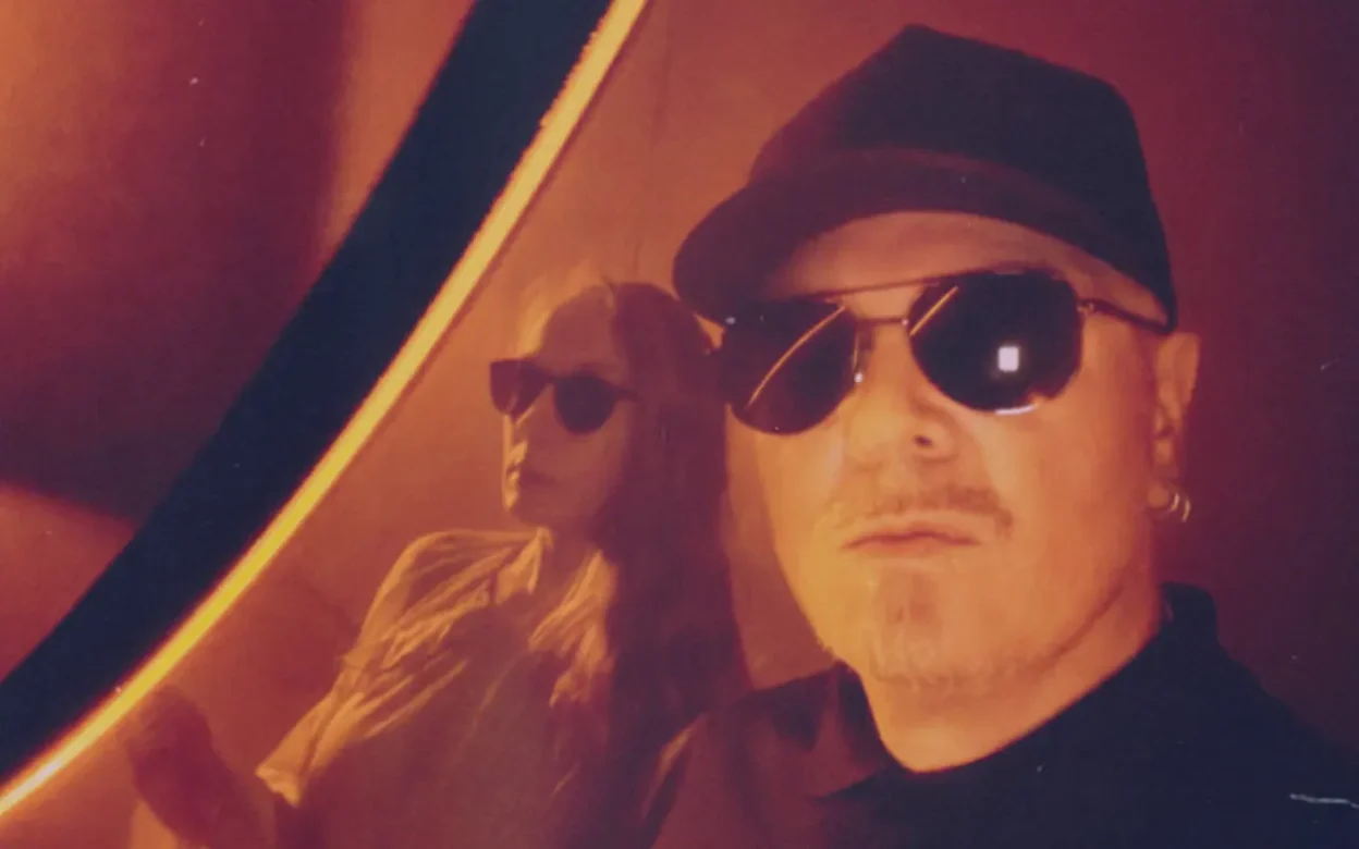 THE VIRGINIA PLANES - Cause Of Last Summer [Single]