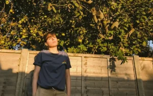 Zoe Konez - Human [Single]