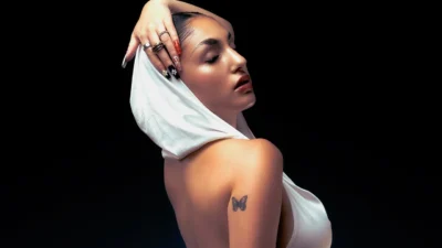 Belaro - Clothes Off [Single]