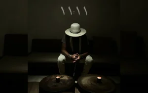 Gilmar Gomes - Flying Around [Single]