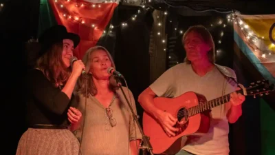 Miss Karlsson and the Foodproviders - Car Radio [Single]