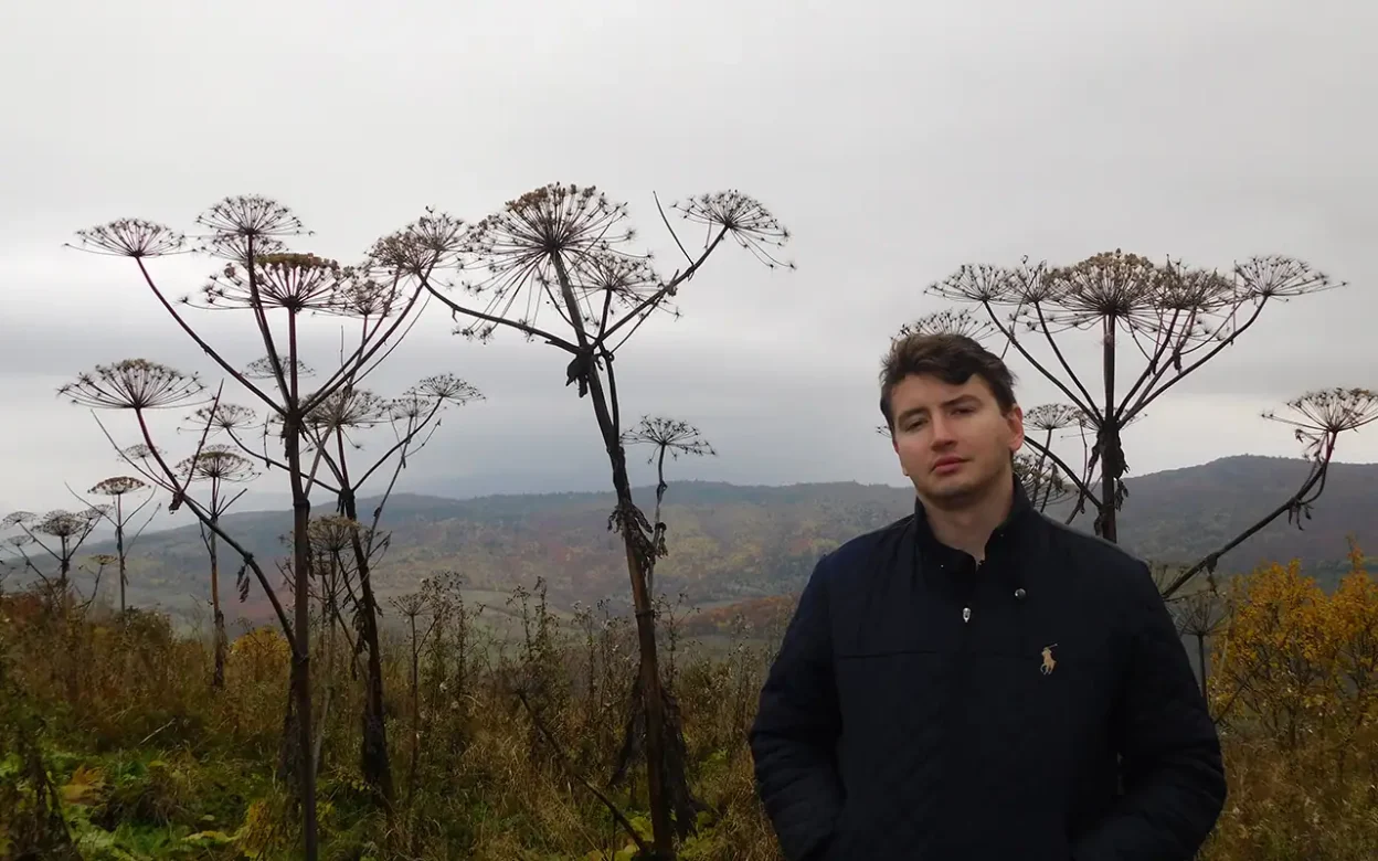 Rivers Run Deep - Tiny Shadows [Single]