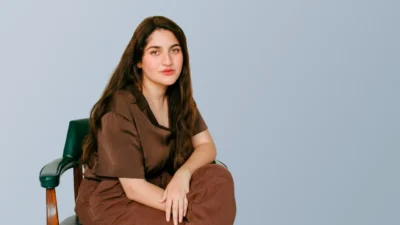 Zoya Zafar - Strange Heaven [Single]