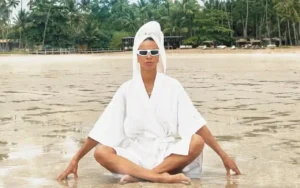 Adi Oasis - Stuck in My Head [Single]