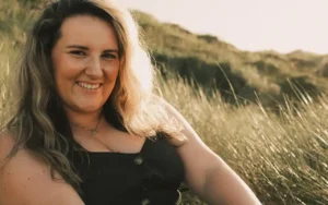 Jenna Louise - Look At Us Now [Single]