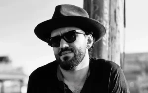 Johnny Zarfati - Wait Until the Morning [Single]