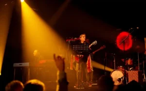 Red Moon Yard - Un mundo sin final [Video]