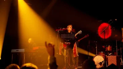 Red Moon Yard - Un mundo sin final [Video]