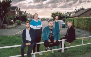 The Casbahs - Different Way Home [Single]