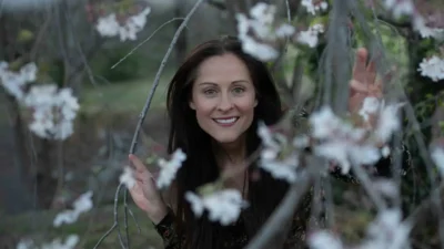 Tiffany Thompson - Phantom Feelings [Single]