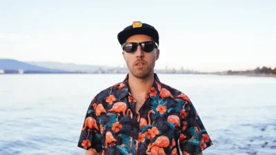 Hot Tub - Music It Beats [Single]