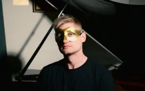 I hug speakers and RPR - Denzel [Single]