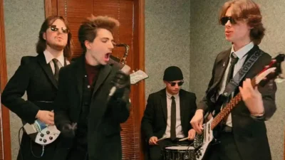 Lyons Lane - Emma's Addiction [Single]