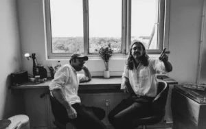 Mink - Horses [Single]